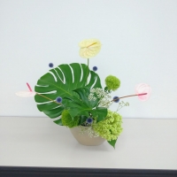 花の工房　野ばらの実
